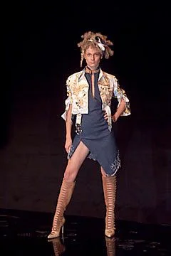 Look 8